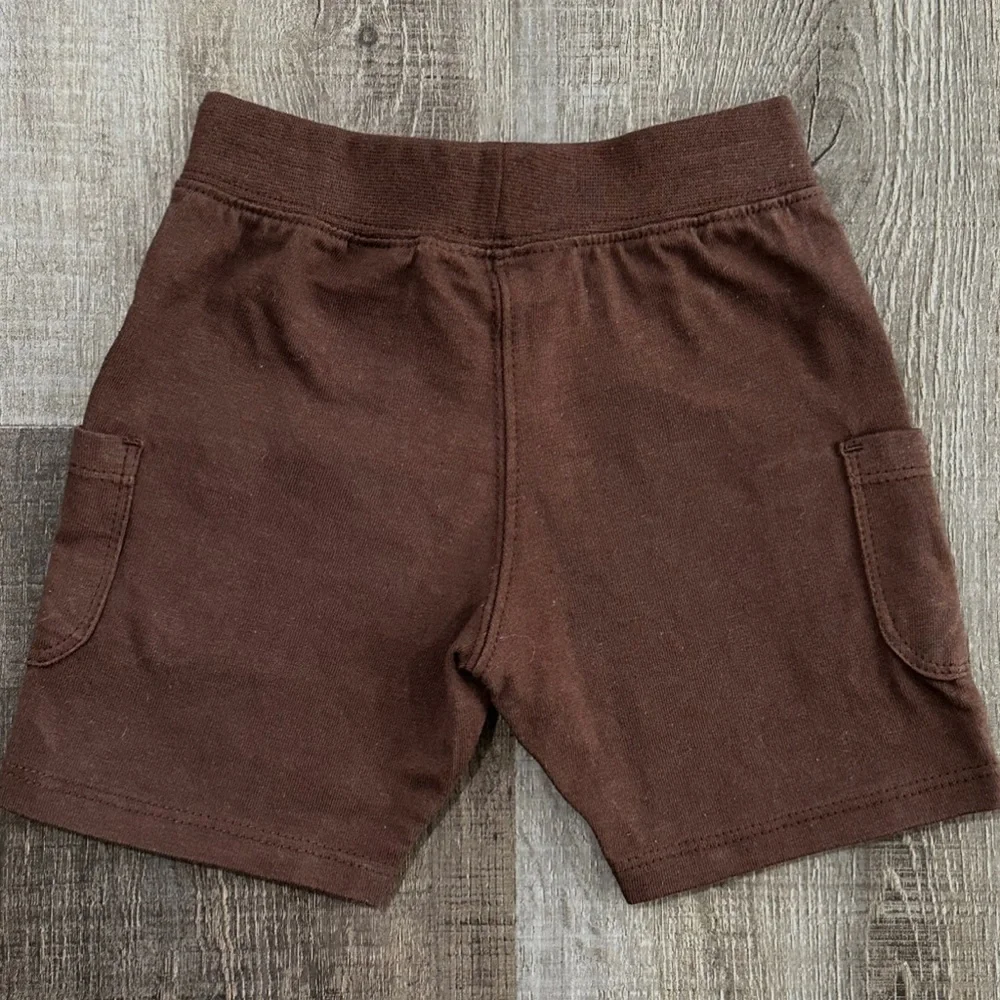 💞New Baby 3-6 Month Brown Knit Shorts